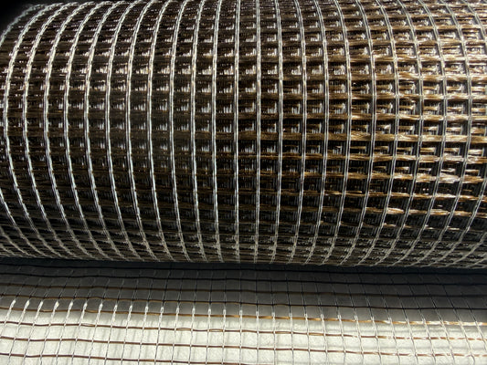 Malla de fibra de basalto 110 g/m², recubrimiento polimérico, 7x6 mm, ancho 1 m, rollo de 50 m²